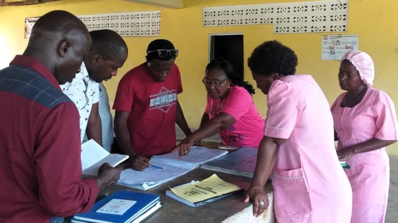 Training session for project officers and ERPHC mentors in Kenema, Sierra Leone. Credit: ICAP at Columbia University