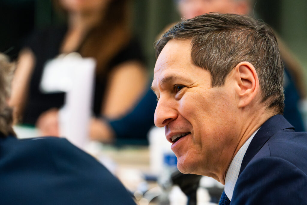 Dr. Tom Frieden chatting with public health experts, Resolve to Save Lives