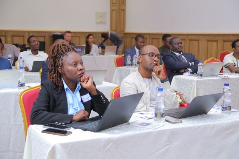 Collaborative surveillance training